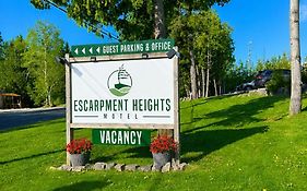 Escarpment Heights Motel